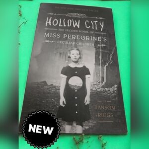 Hollow City The Second Novel of Miss Peregrine's Peculiar Children new book